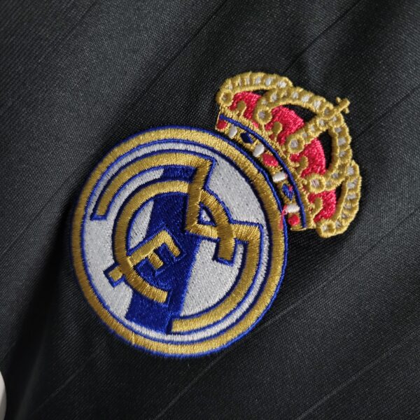 Camisola Real Madrid Retro 06/07 Black - Image 4