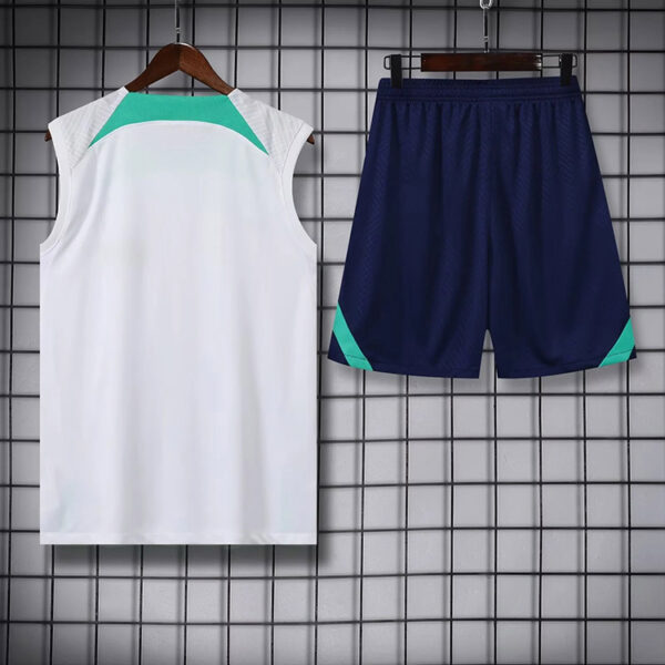 Conjunto Inter de Milão Branco 22/23 - Image 2