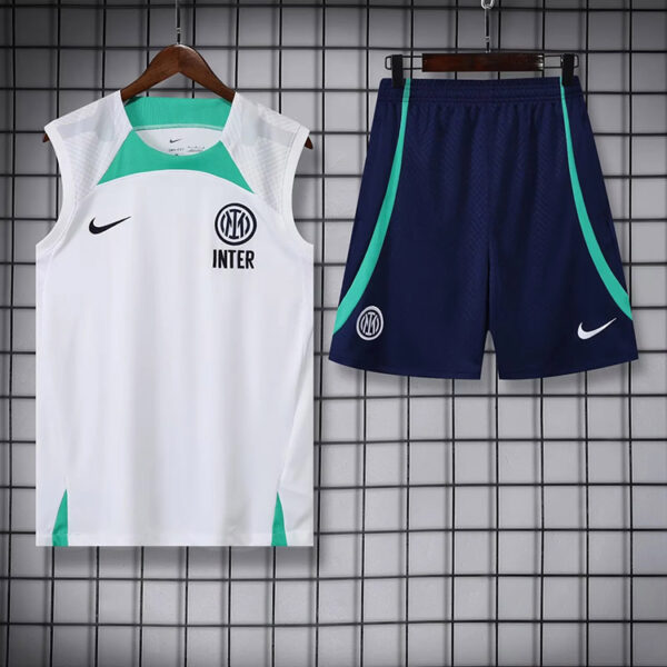 Conjunto Inter de Milão Branco 22/23