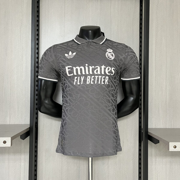 Camisola Real Madrid Terceira 24/25 Versão Jogador