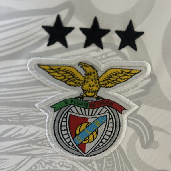 Camisola Benfica 25/26 Pré-jogo - Image 2