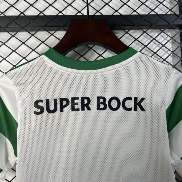 Kit Infantil Sporting Principal 25/26 - Image 4